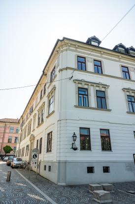 Ljubljana - Hiša Levstikov trg 9