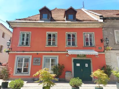 Ljubljana - Hiša Gornji trg 28