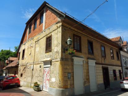 Ljubljana - Hiša Gornji trg 42