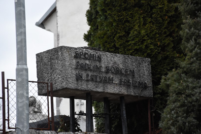 Krvavčji Vrh - Spomenik NOB