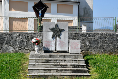 Gradnik - Spomenik NOB