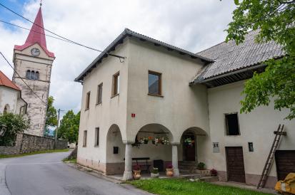 Orehek pri Postojni - Domačija Orehek 7