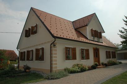 Orehovica pri Šentjerneju - Pavčeva hiša