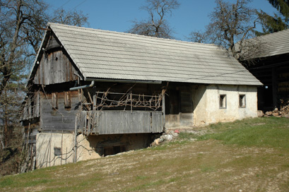 Gorenje Vrhpolje - Hiša Gorenje Vrhpolje 61