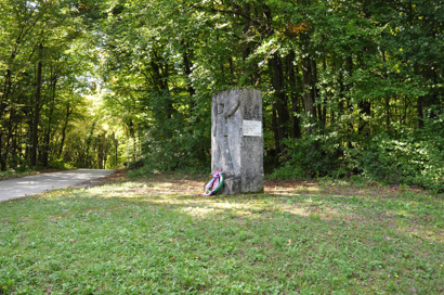 Dolenje Zabukovje - Spomenik NOB