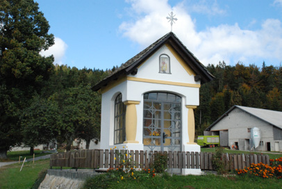 Planina pod Šumikom - Škrinjarjeva kapelica