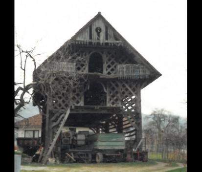 Gomilsko - Kozolec na domačiji Gomilsko 67