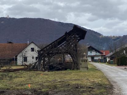 Letuš - Kozolec na domačiji Letuš 47
