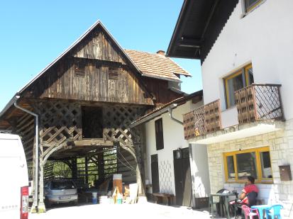 Kapla - Kozolec na domačiji Kapla 36