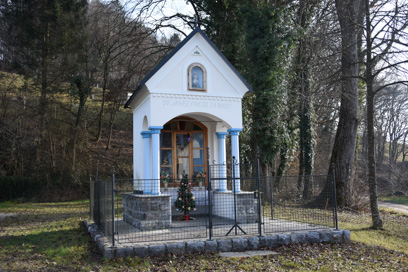 Češnjevek pri Trebnjem - Kapelica sv. Janeza Nepomuka