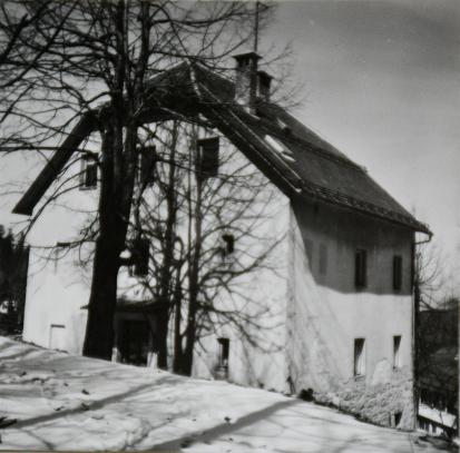 Vojsko pri Idriji - Šola