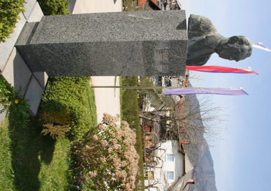 Tunjice - Spomenik Francetu Steletu