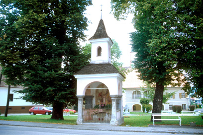 Ruše - Kapelica ob cerkvi