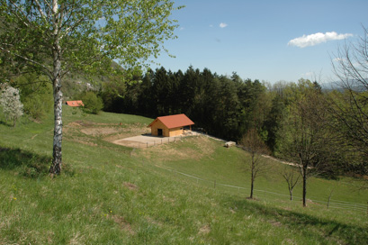 Dolenje Polje - Arheološko območje Straška gora