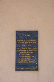 Medvedje Brdo - Spominska plošča padlim v NOB