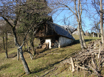Sveti Lenart - Sušilnica pri hiši Sveti Lenart 5