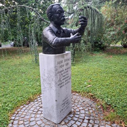 Nova Gorica - Spomenik Radu Simonitiju