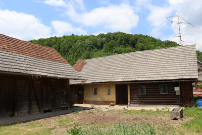 Dvorje - Domačija Dvorje 47