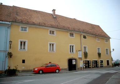 Ptuj - Hiša Dravska 10