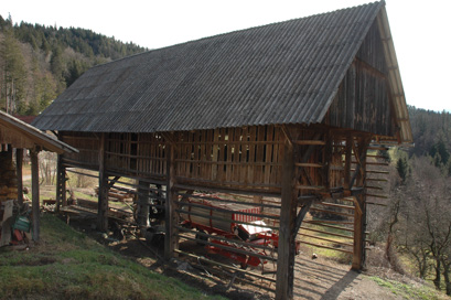 Knezdol - Kozolec na domačiji Knezdol 37