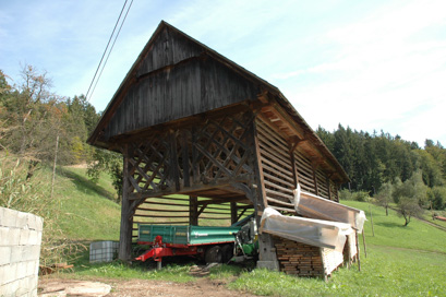 Knezdol - Kozolec na domačiji Knezdol 35