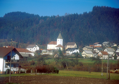Šentilj pod Turjakom - Župnijsko središče