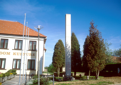 Cerkvenjak - Spomenik NOB