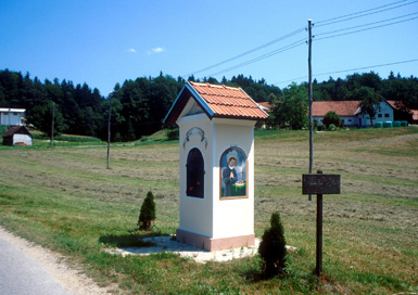 Zgornja Velka - Znamenje v Žabji vasi