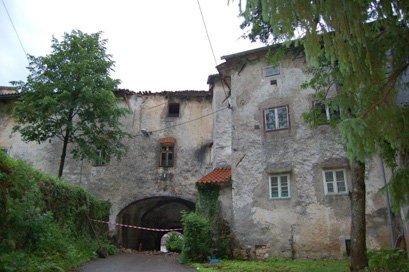 Senožeče - Hiši Senožeče 33 in 34