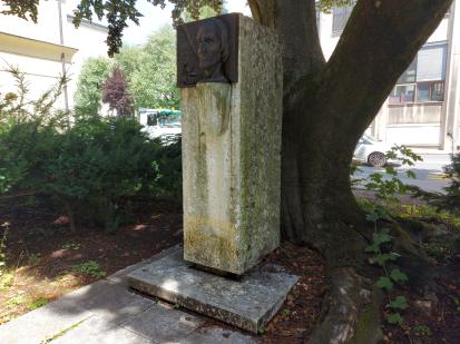 Ljubljana - Spomenik Josefu Resslu