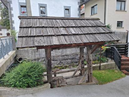 Podkoren - Preša za živino