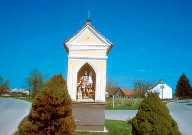 Banovci - Znamenje