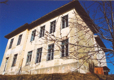 Brdice pri Kožbani - Šola