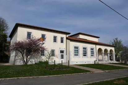 Kostanjevica na Krasu - Šola
