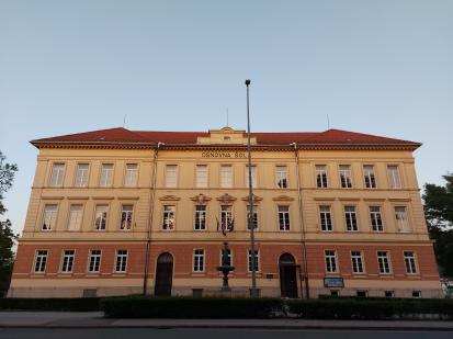 Vrhnika - Osnovna šola Tržaška 2