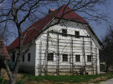 Osredek nad Cerknico - Hiša Osredek 19