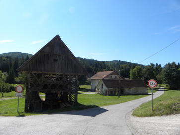 Begunje pri Cerknici - Mlin Begunje pri Cerknici 101