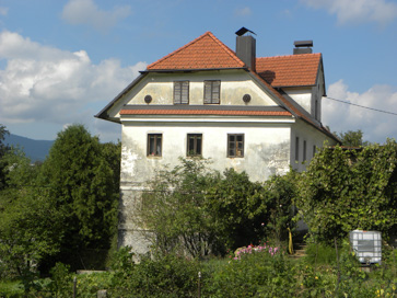 Vrhnika pri Ložu - Domačija Vrhnika pri Ložu 38