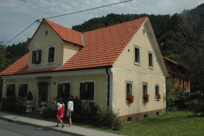Zgornji Log - Hiša Zgornji Log 12