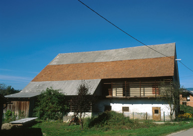 Pobrež - Puklovo gospodarsko poslopje