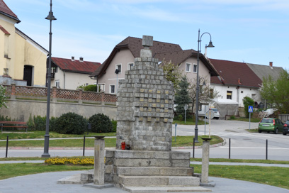 Središče ob Dravi - Spomenik NOB