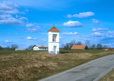 Trnovska vas - Znamenje