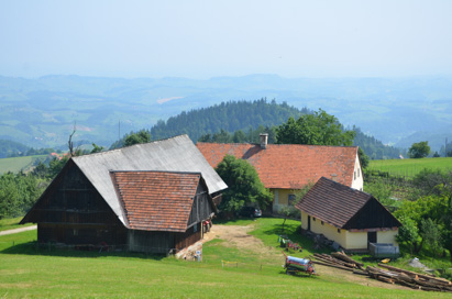 Zgornji Slemen - Domačija Minklič