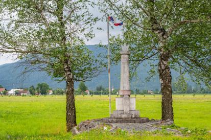 Podskrajnik - Spomenik prvoborcu Ludviku Lovku-Bognarju
