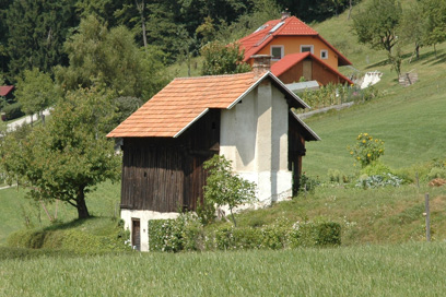 Skorno - Sušilnica za hmelj pri Zalezniku