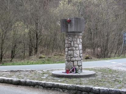 Brezovica pri Kropi - Spomenik talcem
