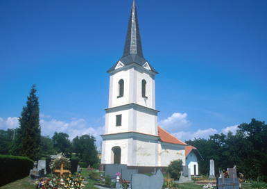 Kuštanovci - Pokopališka kapela