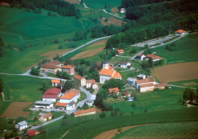 Miklavž pri Ormožu - Vaško jedro