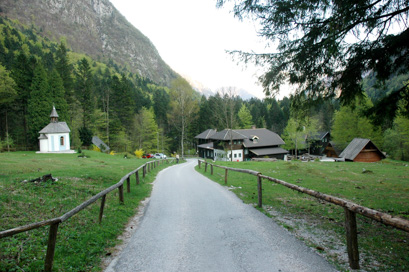 Kamniška Bistrica - Ambient lovskih in planinskih objektov