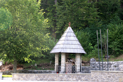 Zgornje Jezersko - Spomenik NOB